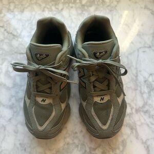 New Balance Olive Green 9060 Athletic Shoes Size 3 (35 EU)